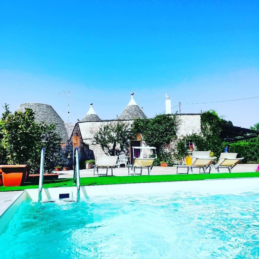 Вилла Trulli Francesca Ciclovia Локоротондо Номер фото