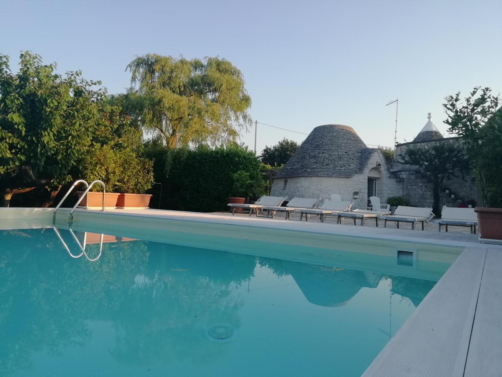 Вилла Trulli Francesca Ciclovia Локоротондо Номер фото